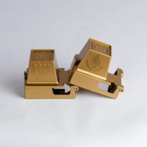 Golden teffilin box Scripture Haesh Cheli Dorée