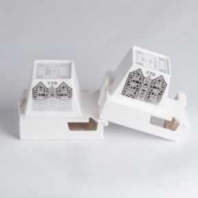 White teffilin box and 770 Habad 4x4 silver
