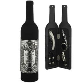 Set of wine accessories in a bottle with a 32 cm plate ...