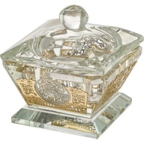 Salière en cristal avec plaque découpée au laser et couvercle 4*6 cm...