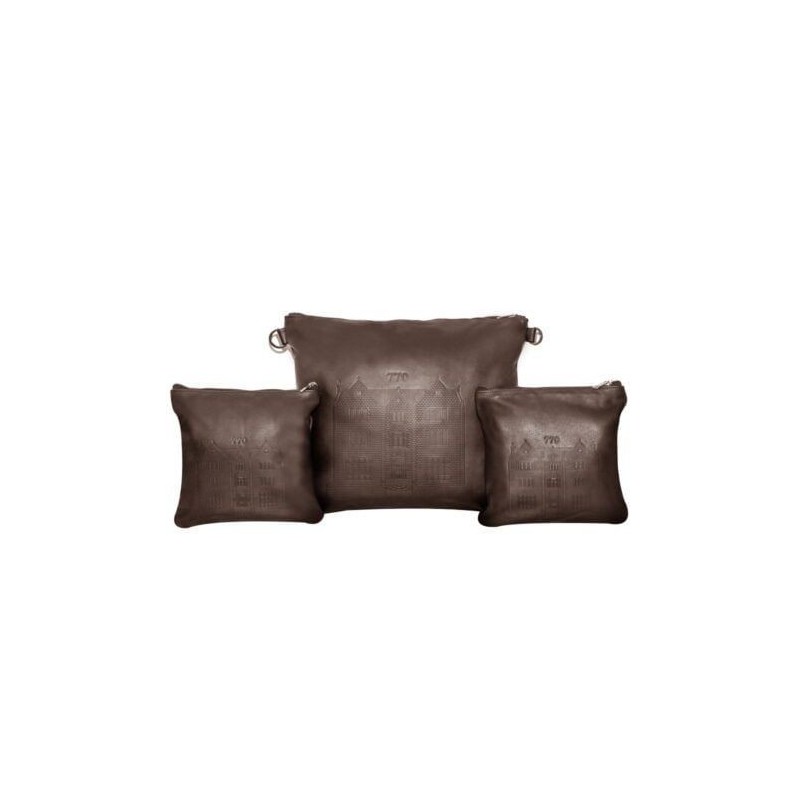Smooth brown pocket, Embossing 770