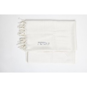 Elegant White Wool Talith