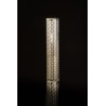 Boitier Mézouza carrée en plexiglas avec fleurs plaquées argent