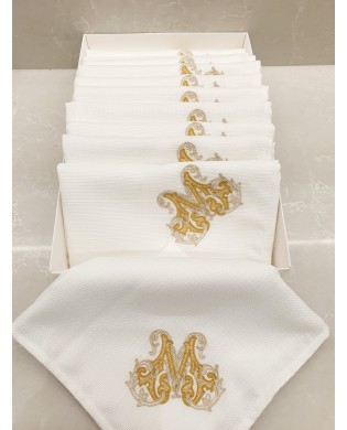 Serviettes brodées min 8 pcs